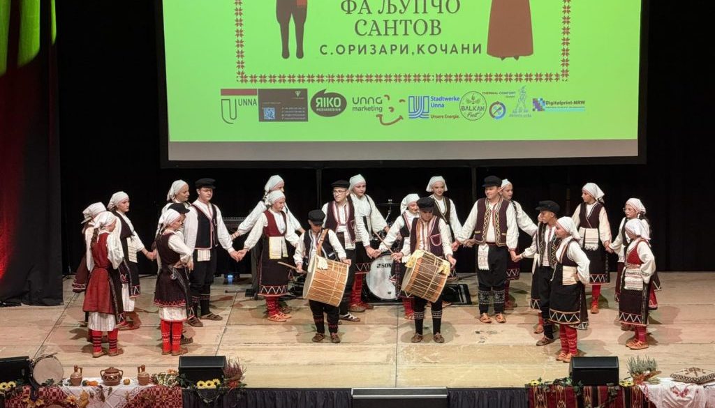 IMG-8edf0b753e85f1485652e4a387f3ef76-V IMG-8edf0b753e85f1485652e4a387f3ef76-V